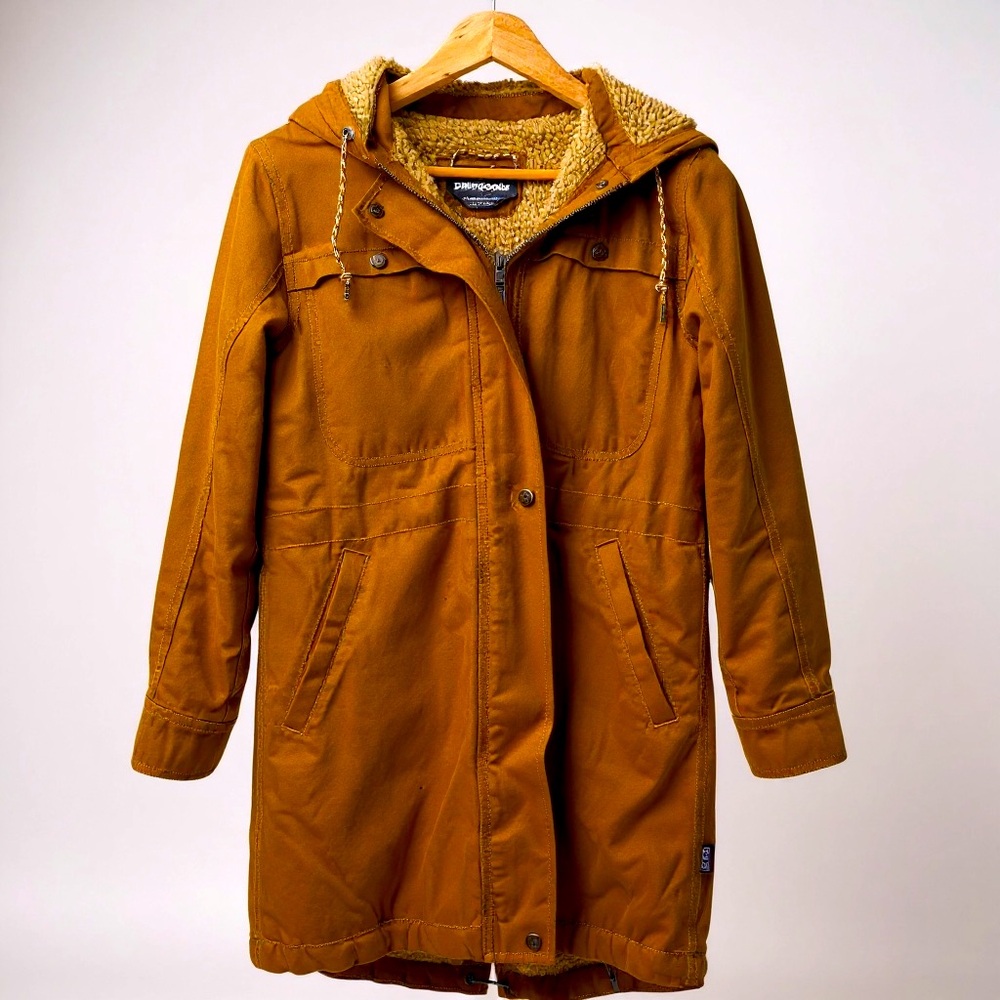 Patagonia Women's light brown hooded Jacket